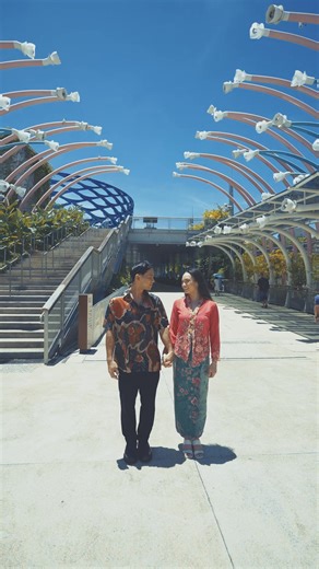 We've put together the ultimate Immerse and Indulge getaway for you to experience the best of Singapore! Enjoy a two-night stay at Hotel Michael, where you'll wake up to to a scrumptious breakfast for two, explore the wonders of the new Singapore Oceanarium , indulge in a world of food, fashion and lifestyle offerings at WEAVE and capture cute moments in a traditional Peranakan kebaya. Luxury, culture, and adventure – all in one unforgettable escape! Book your getaway now: https://tinyurl.com/3p