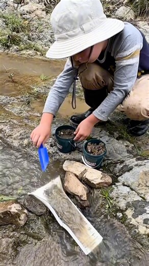 Is THIS the Ultimate Sluice Box for Young Gold Hunters? #sluice #goldrush