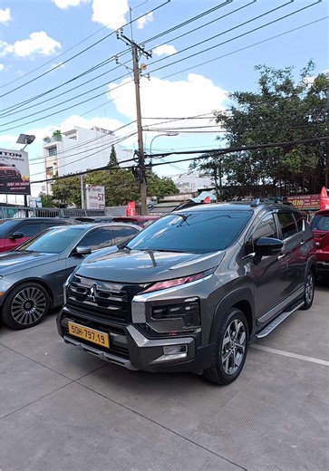 2025 Mitsubishi Xpander Cross Features and Review