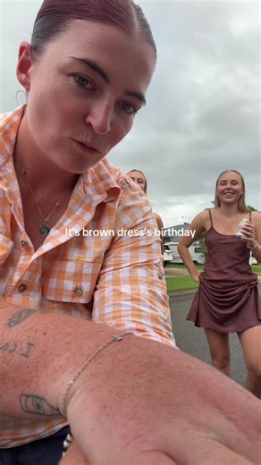 Wish @Sophie Battley 🐚 happy birthday @Shaniapic