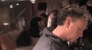 Dave Gahan playing blues guitar