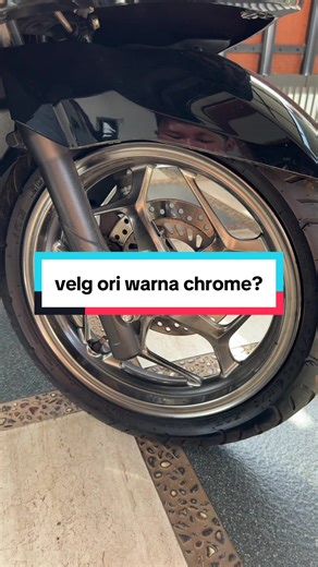 Warna Velg Black Chrome yang Memukau