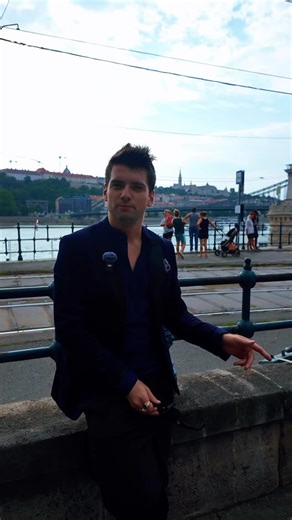 530 reactions · 19 shares | Memory in Budapest - do You know this legend? Memory w Budapeszcie na Moście Łańcuchowym od skrzypka dla skrzypka ♥️ #memory #legend #trip #tour #europe #budapest #budapeszt #violin #vlog #history #Széchenyi #Chain #Bridge Széchenyi Chain Bridge #music #travel | Tomasz Dolski | Facebook