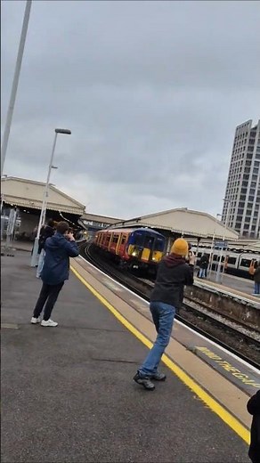 class 455 on it's farewell tour