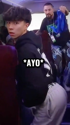 Ray Shows His Dance Move In Front Of His Team 😂💀