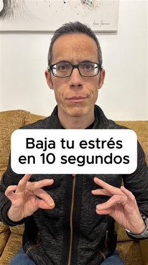 GOLDMAN SALUD | ESTILO DE VIDA | 🖐️ Prueba esto ahora mismo y dime si lo notas. Pulgar con índice durante unos segundos y observa tu respiración. Luego cambia al pulgar... | Instagram