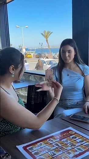 LAUGHING CASHIER PRANK! 😂 Seconds When the Employee Got Distracted By the Money