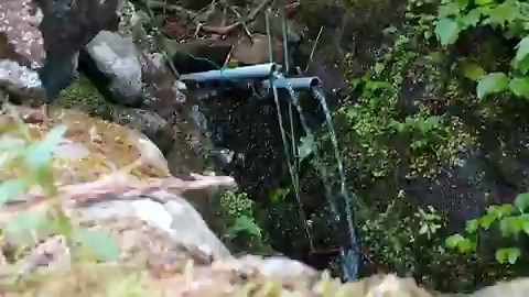 『プレッパー』って単に備蓄をしている人じゃない。日本は地震.台風.火山噴火.洪水.豪雪.土砂崩れetc…　自然災害が多いから災害備蓄を推奨するひとは多い。だけど プレッパーはそれだけじゃない！災害から逃れる避難訓練.供給不足になったとき必要品の製作＆確保.治安悪化に対する防御.生きのびる知恵