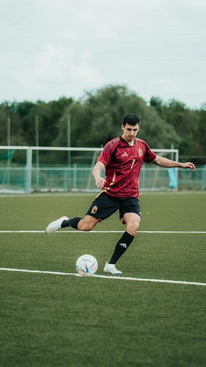 19K views · 12K reactions | Easily touch the Crossbar tutorial ⚽️  ➡️ @leonardo.fantin25 #skill #tutorial #shot #crossbar #tricks #skills #football #tekkers #soccer #ronaldo #messi #freestyle #freestylefooball #belgium #brazil #neymar #adidas @adidas #adidasfootball #brussels #anderlecht #commafootball | Maxime Freestyle | Facebook