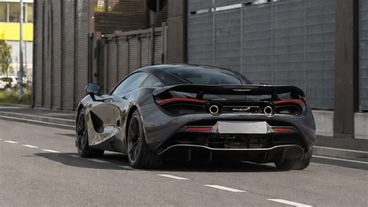 McLaren 720S engine note flat out full throttle runs