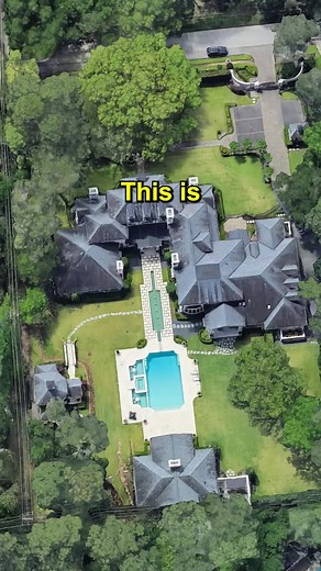 Joel Osteen’s $10 Million house. #mansion #joelosteen #losangeles #fyp #foryourpage #pastor #christian