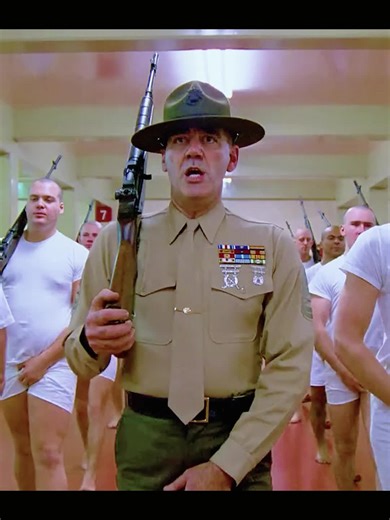 beuvlacke41749 (@beuvlacke41749)’s video of metal jacket bathroom scene