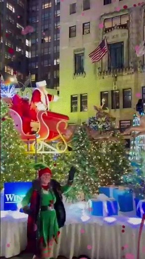 Magical 🎄 Chicago Christmas Celebrations ✨ | World Landmark Journeys