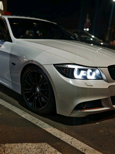 DM IF YOUR INTERESTED IN BUYING THIS BEAUTIFUL BMW 335i Upgrades are as follows: MHD tuning stage 2 ECU & TCU Upgraded/ Stepped intercooler Stage 3 billet hybrid turbo Power steering pump replaced Upgraded oil cooler and lines Engine mountings replaced. Meth kit installed Semi slicks tyres are available with the car. Tensioner replaced V belt replaced Coil packs changed (Delphi) Aluminium charge pipe with meth injection Burger Motorsport air filter. Aircon blows ice cold and was re-gased Brake f