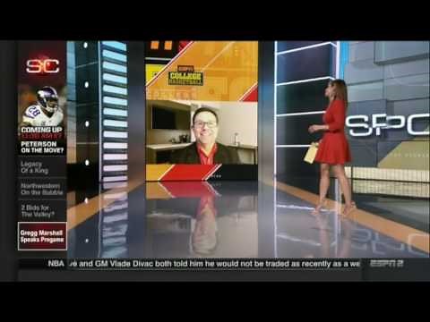 Elle Duncan Hot Tight Legs | ESPN