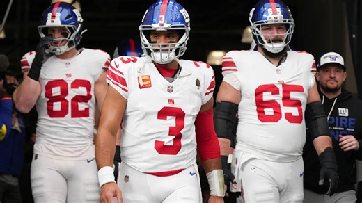 Russell Wilson makes late-career agent change