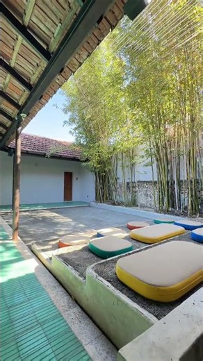 CASA COLONIAL EN ESQUINA PARA NEGOCIO EN EL CENTRO DE MÉRIDA | 542 m2