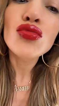 Jennifer Lopez - JLo Beauty Holiday Edit 2023