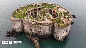 Stack Rock Fort: Victorian island reclaimed by nature