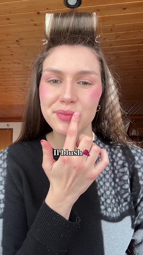 Il blush Milk Bionic Beyond usato da Hailey Bieber