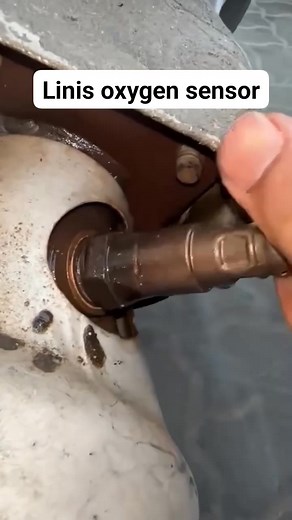Pag may check engine at oxygen sensor Ang problema linis Muna bago palit kung sira na talaga. #fbreelsfypシ゚viralfbreelsfypシ゚viral #highlightseveryone #fblifestyle | Happy Pilipinas