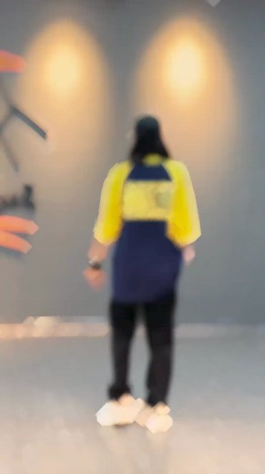 77K views · 4.2K reactions | Good morning ✨ #dance #浅跳一下 #goodtime #翻跳 #一学就会系列 哥不让你白叫 﫶 #fbreels #fyp @topfans | 一菲子 | Facebook