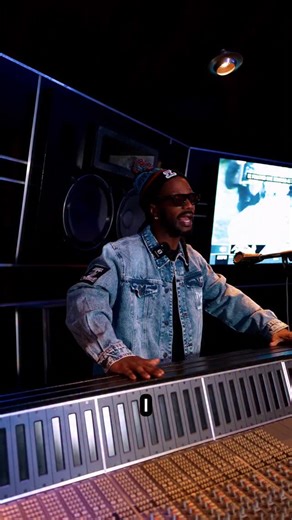 Jordan Houston on Instagram: "I didn't have any lessons I figured it out on my own 🏆"