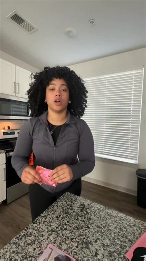 4.8K views · 30 reactions | Open my @evryjewels package with me, with some of the CUTEST pieces! And a big plus, these pieces are great if you have sensitive skin, like myself! Use my discount code: CHEABUTTAH & go check out Evry Jewels today 勺 Click the link in my bio! #evryjewels #evryjewelscollab | cheabutttttah | Facebook