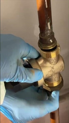 Is Your Pressure Reducing Valve This Easy to Exchange?