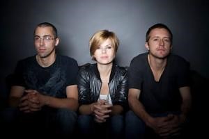 Cerf, Mitiska & Jaren - Beggin' You lyrics