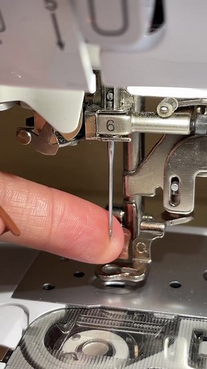 Needle Replacement Guide for Brother PE800 Embroidery Machine