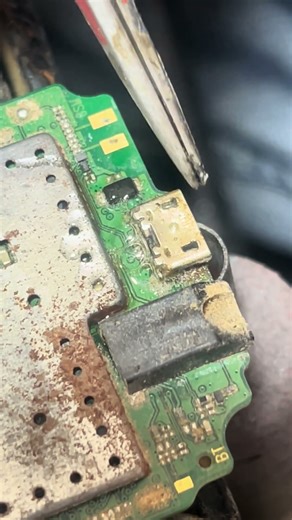 ITEL POWER 430 CHARGING PIN CHANGE ll FULL VIDEO MERE CHANNEL PE HA