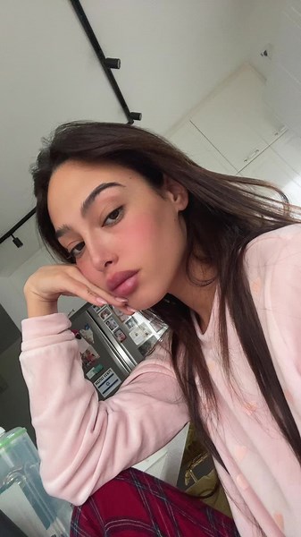 Lihi Goldman: Unraveling a Unique Persona