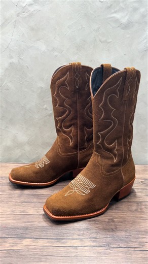 Comfortable Cowboy Boots with Premium Suede Leather