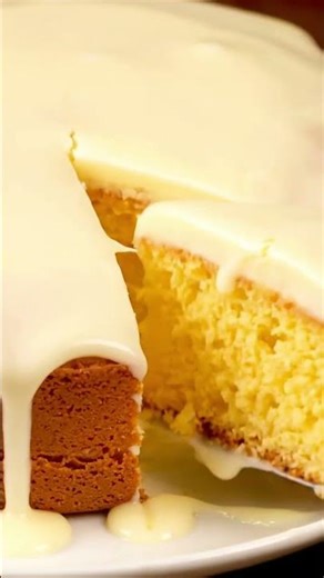 Perfect Victoria Sponge Cake Slice ASMR | Soft, Fluffy & Satisfying Cut 🍰