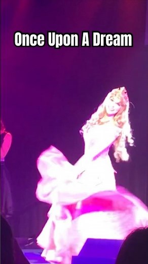 ONCE UPON A DREAM with PRINCESS AURORA at DISNEYLAND!!