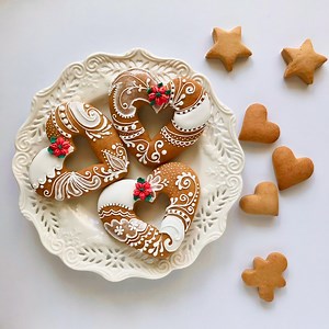 180K views · 2.5K reactions | Lacy Heart Cookies #holidayseason #cookies #mylittlebakery #cookieart #gingerbreadcookies | My little bakery | Facebook