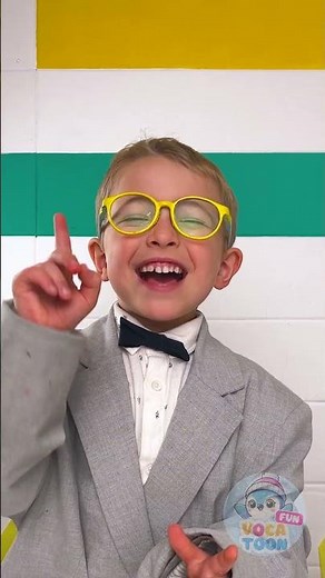 Discovering Hidden Delights: Cake Science with a DIY Microscope! 🍰🔬