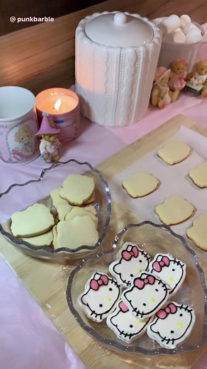 Hello Kitty Cookies Tutorial | Baking Marlboro Lights Soft Pack