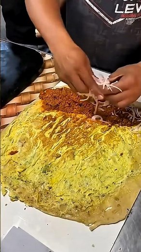 Biggest Egg Roll in India 🇮🇳🔥 | Street Food King 👑 #Shorts