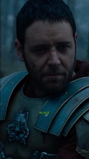 Maximus Fight off Death Against Pratorians - Gladiator (2000)