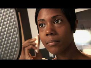 How To: Use the IMAN Liquid Makeup