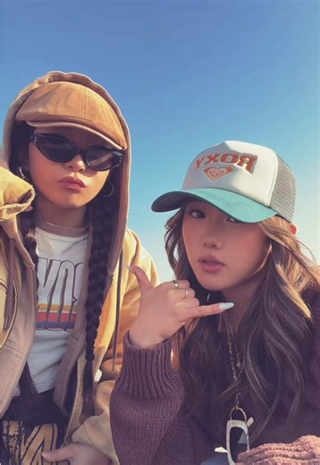 Funny Siri Reactions to Phone Calls