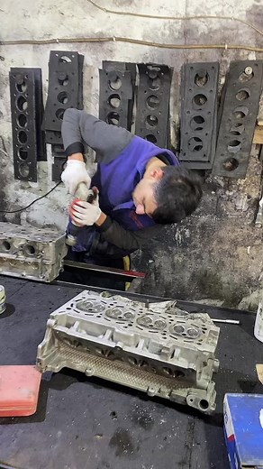 Machining Cylinder Heads: Workshop Techniques Revealed