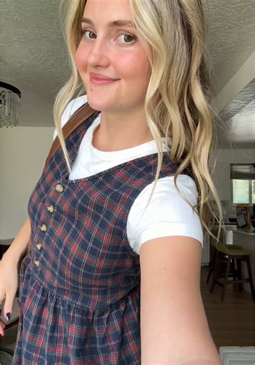 Mastering Sewing Techniques with Singer and Clips