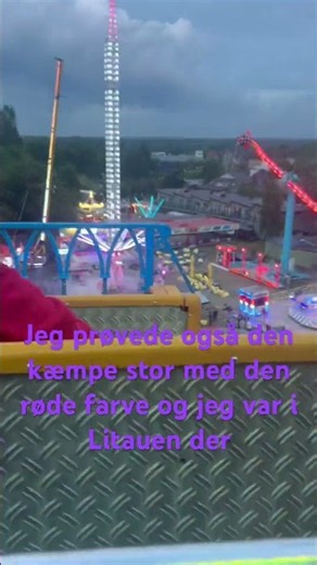 Man lavede sindssyg mange baglæns salto og forlæns salto på den røde￼