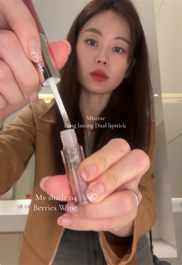 Mistine - long lasting dual lipstick 💕✨my shade 04 #mistine #mistinemalaysia