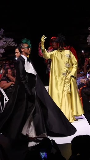 MODELS INC. | ✨MODELS INC. 19th Anniversary Fashion Show! • Producers: @aaronhandy & @bang500 • Production: @modelsinc • Models: @modelsinc.world •... | Instagram