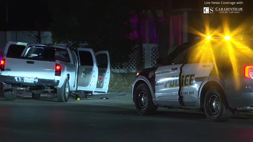 We’re live at the scene of a reported heavy police presence near the corner of Clark Avenue and Rigsby Avenue. Avoid the area if possible. | News 4 San Antonio