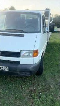 ΑΝΑΚΟΙΝΩΣΗ!!! Πωλείται μελισσοκομικό φορτηγό